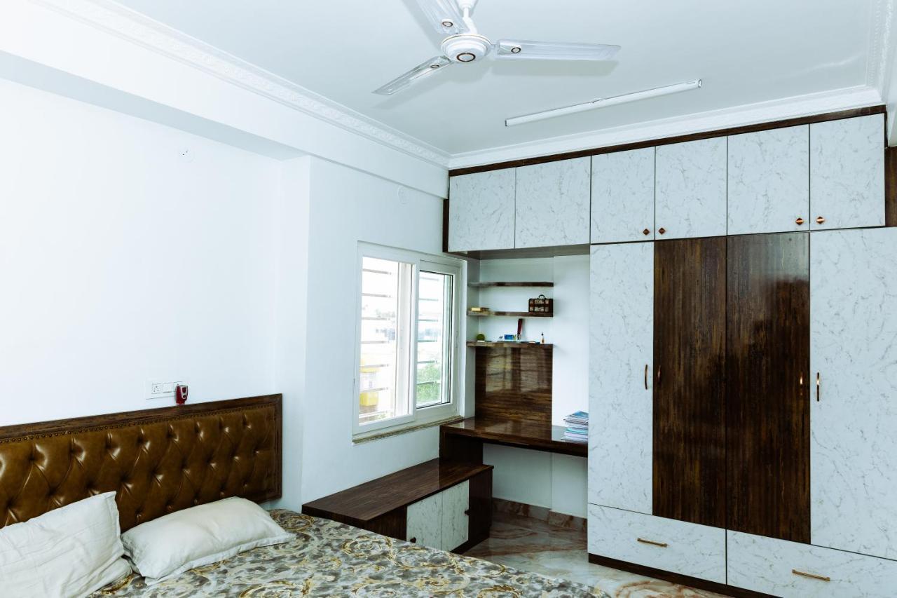 Rvr Home - Beautiful Rooms Bangalore Bagian luar foto