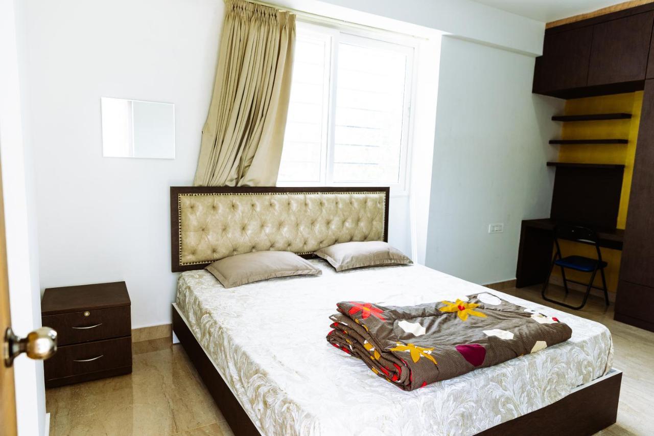Rvr Home - Beautiful Rooms Bangalore Bagian luar foto