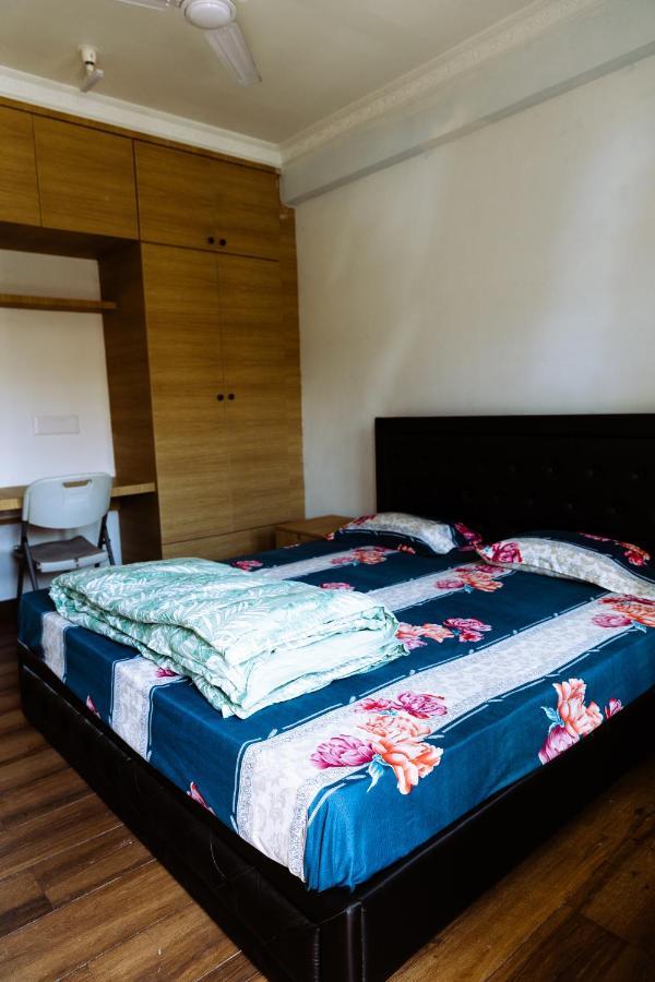 Rvr Home - Beautiful Rooms Bangalore Bagian luar foto