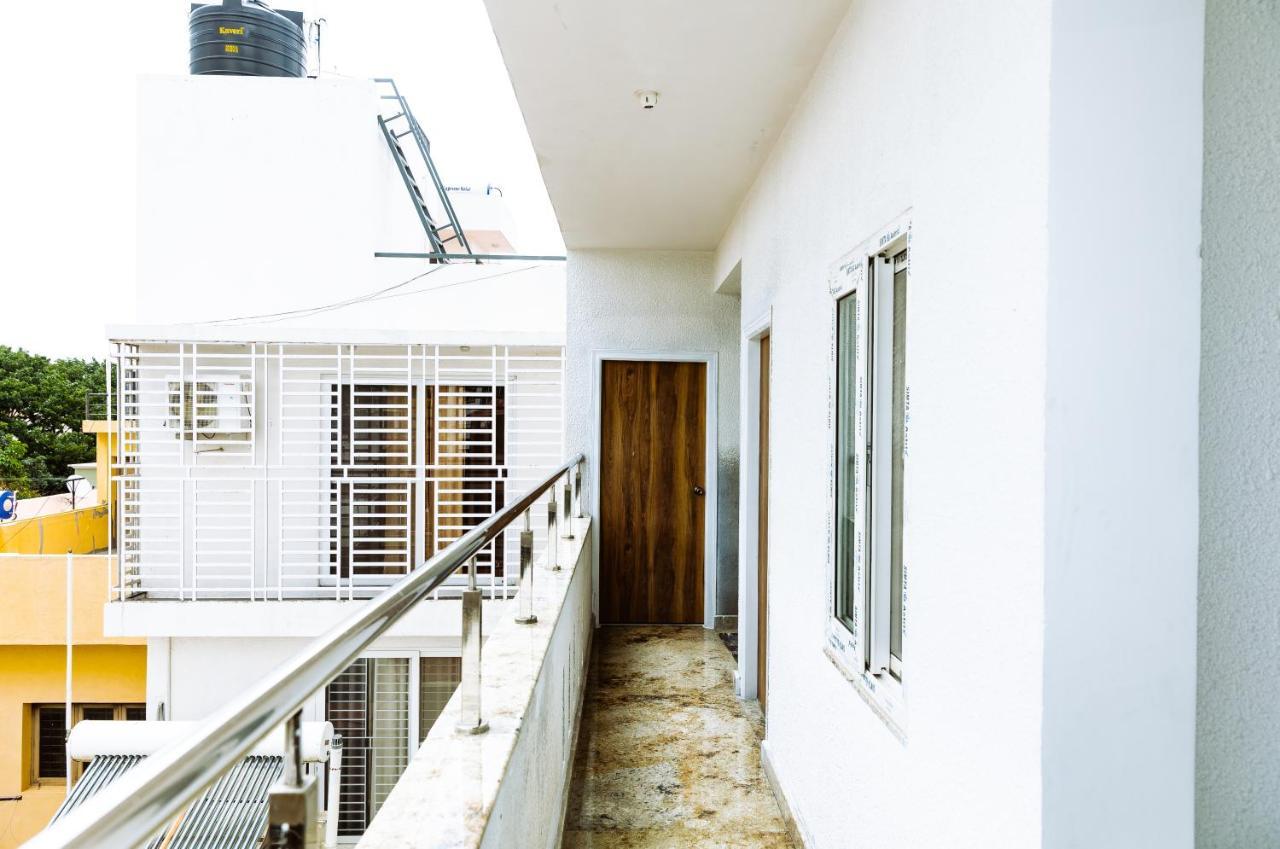 Rvr Home - Beautiful Rooms Bangalore Bagian luar foto