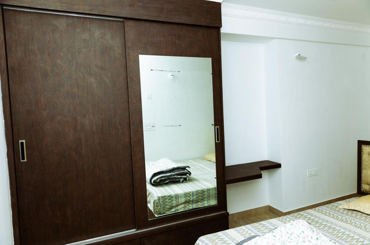 Rvr Home - Beautiful Rooms Bangalore Bagian luar foto