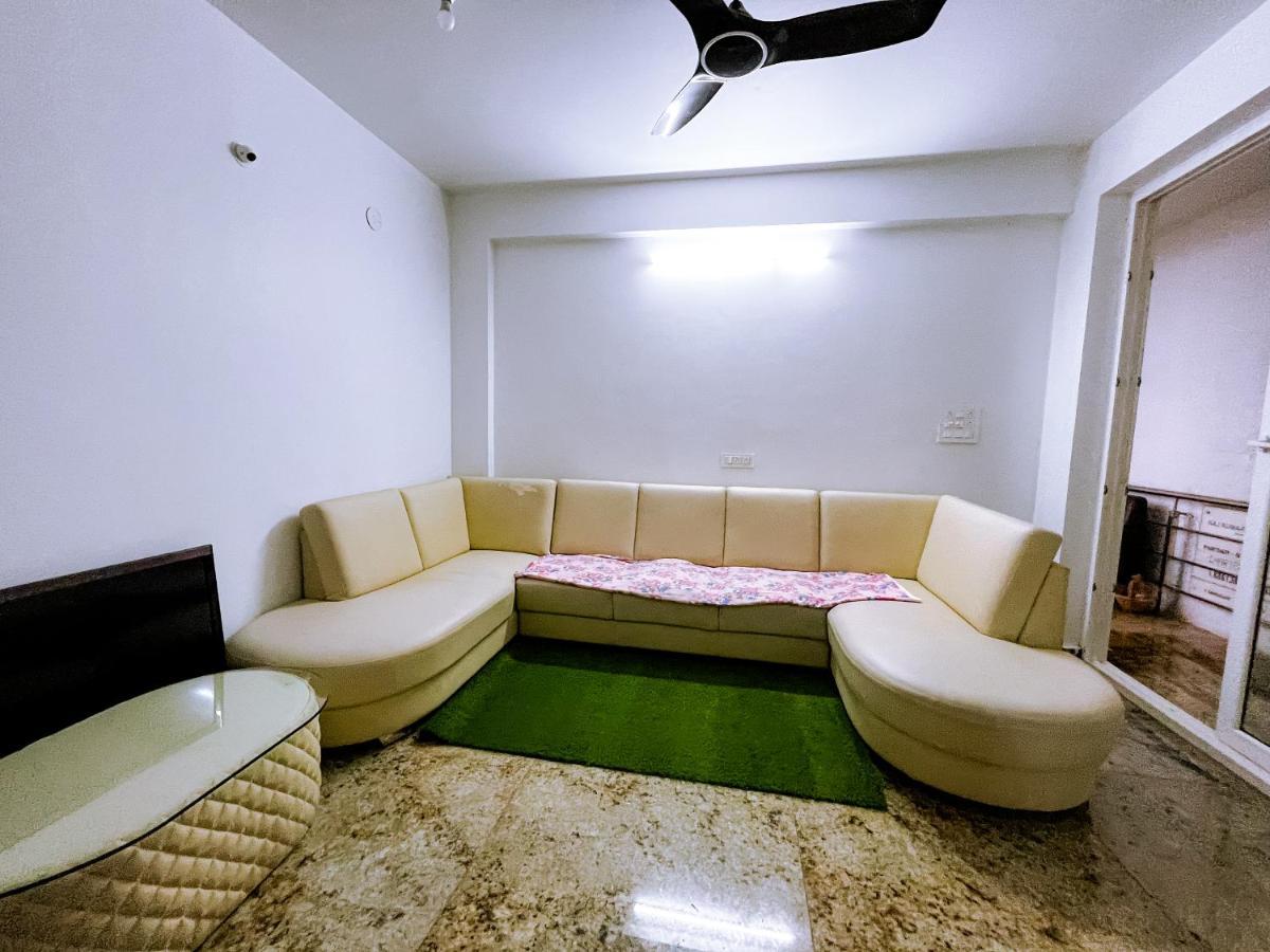 Rvr Home - Beautiful Rooms Bangalore Bagian luar foto